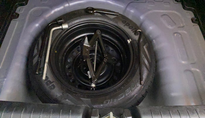 2020 Hyundai VENUE SX 1.0 TURBO, Petrol, Manual, 65,341 km, Spare Tyre