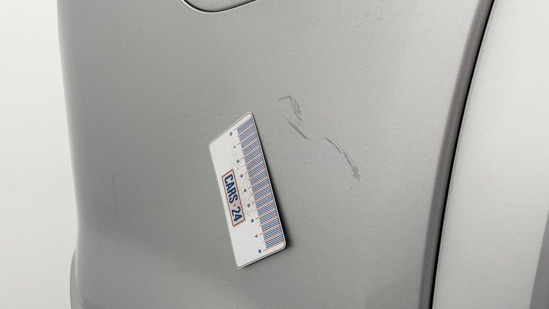 2018 Holden Acadia Ltz-v (2wd), Automatic, 82974 km, Quarter Panel Rear RHS Scratch