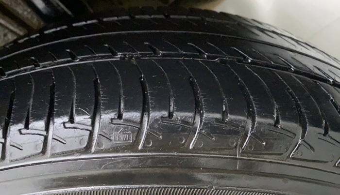 2019 Maruti New Wagon-R VXI 1.0, Petrol, Manual, 19,778 km, Left Rear Tyre Tread