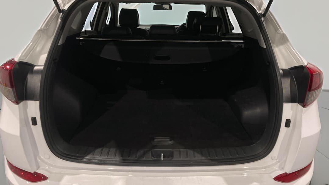 2017 Hyundai Tucson Active X (FWD), Automatic, 72884 km, Boot Inside View