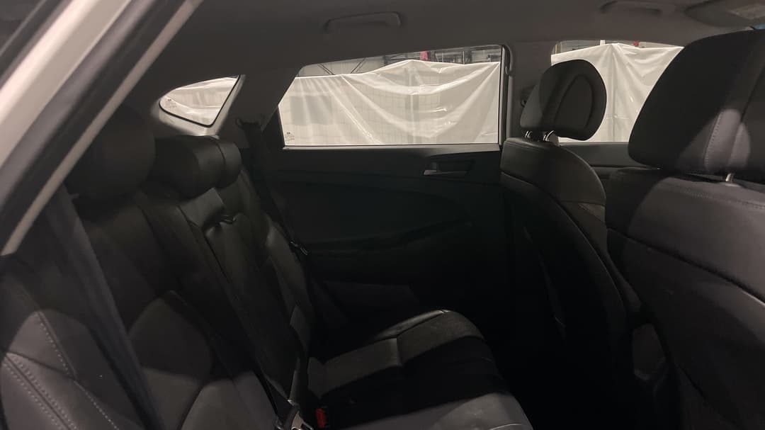 2017 Hyundai Tucson Active X (FWD), Automatic, 72884 km, Right Side Rear Door Cabin View