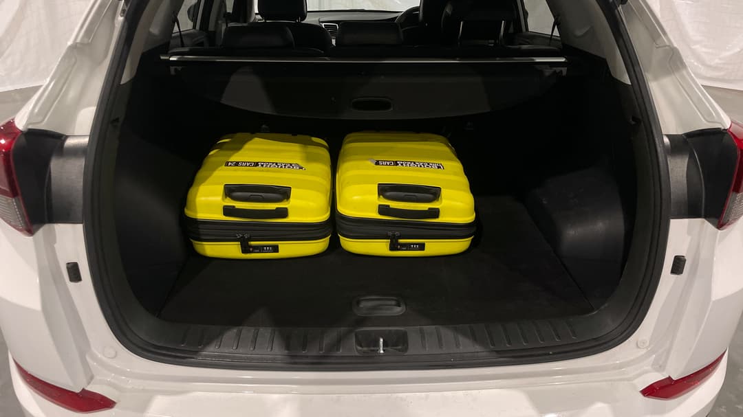 2017 Hyundai Tucson Active X (FWD), Automatic, 72884 km, Boot Inside View with Luggage