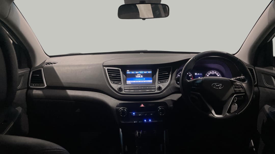 2017 Hyundai Tucson Active X (FWD), Automatic, 72884 km, Dashboard View