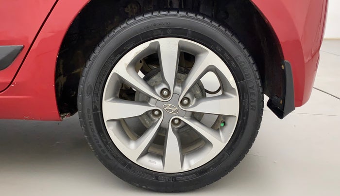2017 Hyundai Elite i20 ASTA 1.2 DUAL TONE, Petrol, Manual, 43,924 km, Left Rear Wheel