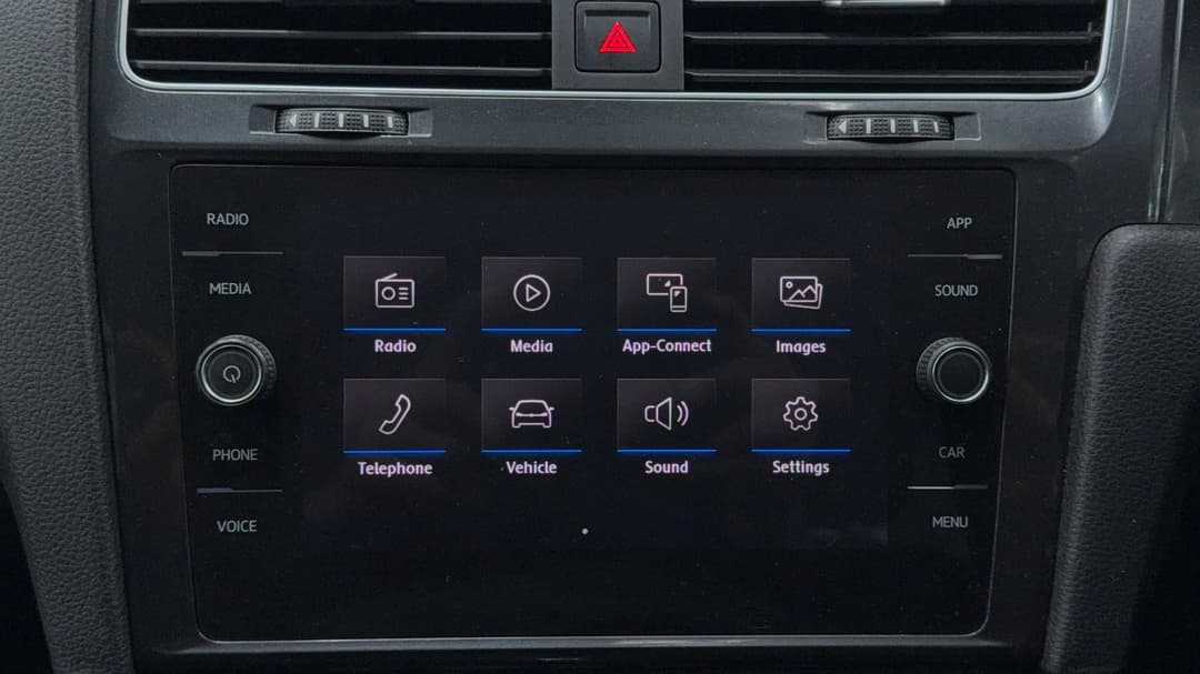 2018 Volkswagen Golf 110 Tsi Trendline, Automatic, 127374 km, Infotainment System