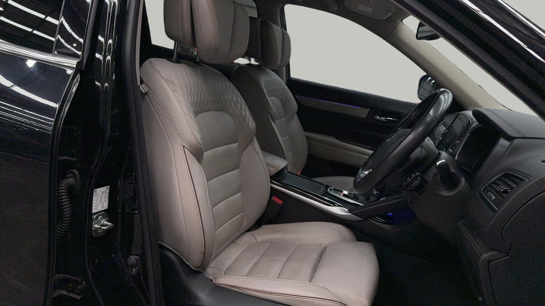 2021 Renault Koleos Intens (4x4), Automatic, 79459 km, Right Side Front Door Cabin View