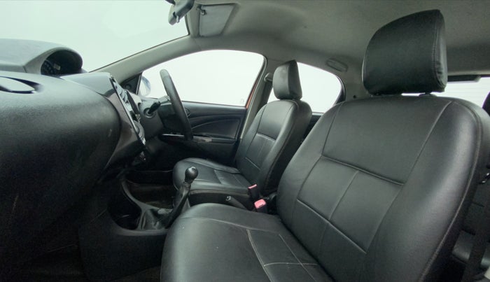 2016 Toyota Etios CROSS 1.2 G, Petrol, Manual, 56,689 km, Right Side Front Door Cabin