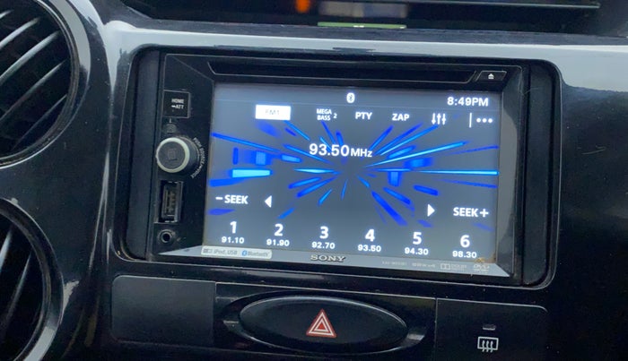 2016 Toyota Etios CROSS 1.2 G, Petrol, Manual, 56,689 km, Infotainment system - Touch screen not working
