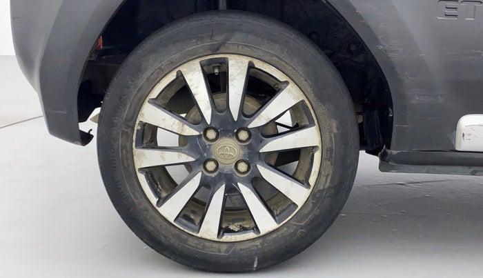 2016 Toyota Etios CROSS 1.2 G, Petrol, Manual, 56,689 km, Right Rear Wheel