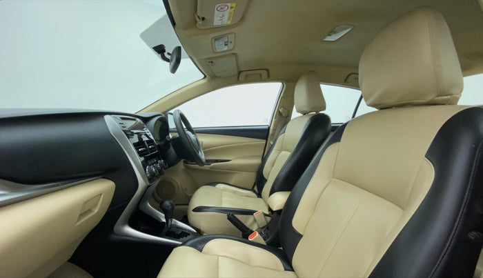 2018 Toyota YARIS J CVT, Petrol, Automatic, 65,064 km, Right Side Front Door Cabin