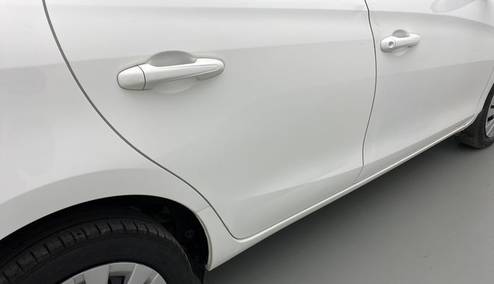 2018 Toyota YARIS J CVT, Petrol, Automatic, 65,064 km, Right rear door - Slightly dented