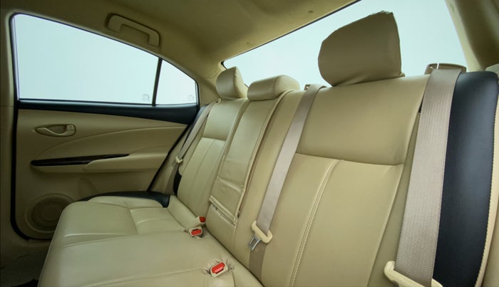 2018 Toyota YARIS J CVT, Petrol, Automatic, 65,064 km, Right Side Rear Door Cabin