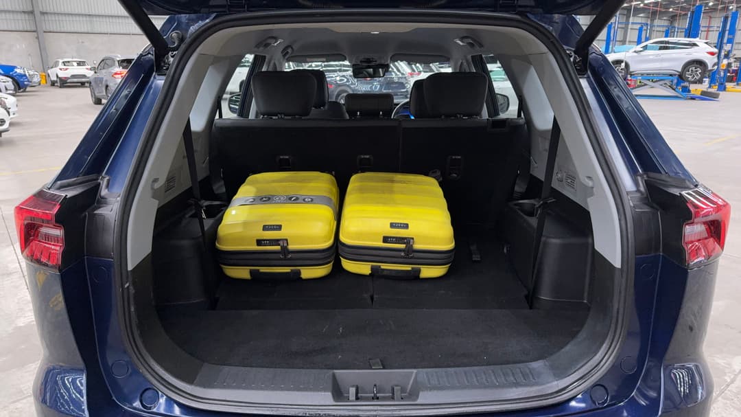 2024 Chery Tiggo 8 Pro Max Elite 2WD, Automatic, 10181 km, Boot Inside View with Luggage