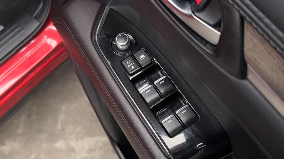 2020 Mazda CX-5 Akera (AWD), Automatic, 145498 km, Drivers Side Door Panel Controls