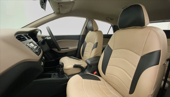 2018 Hyundai Elite i20 SPORTZ 1.2, Petrol, Manual, 41,245 km, Right Side Front Door Cabin