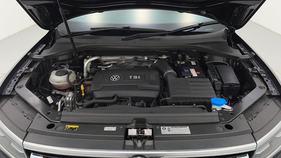 Open Bonnet (Engine)