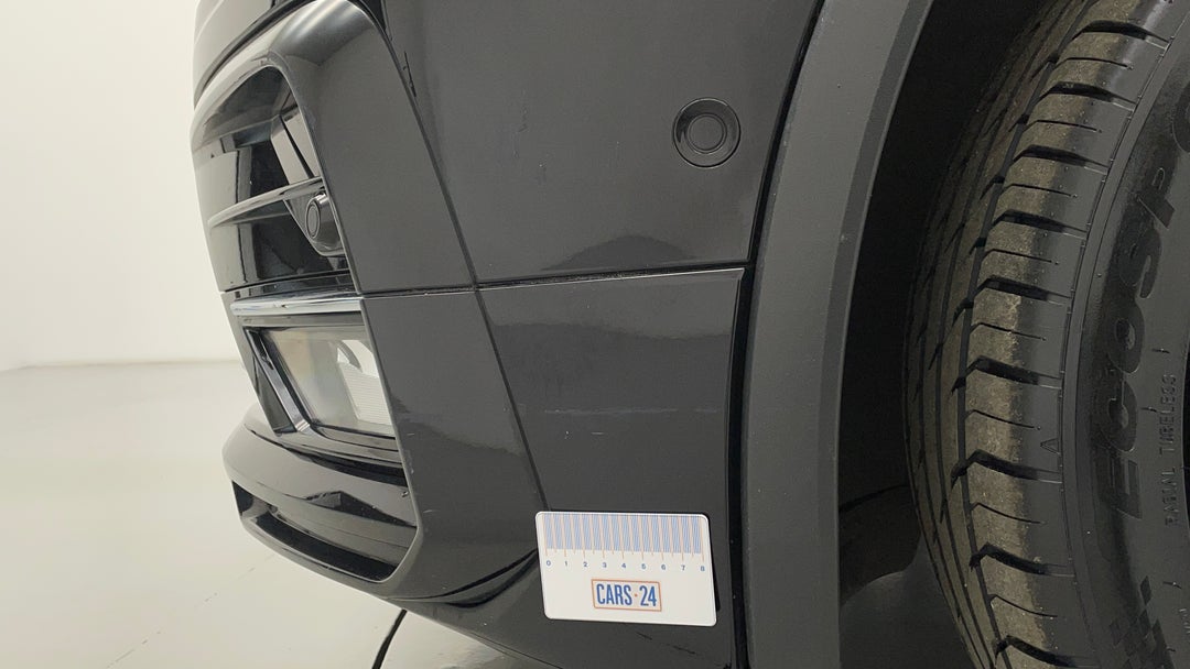 Bumper Front Scratch