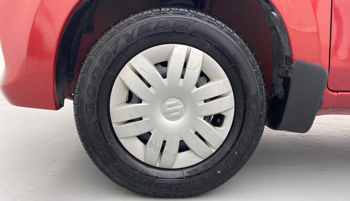 2018 Maruti Alto 800 LXI, Petrol, Manual, 29,971 km, Left Front Wheel