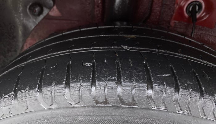 2015 Hyundai Elite i20 ASTA 1.4 CRDI, Diesel, Manual, 66,412 km, Right Rear Tyre Tread