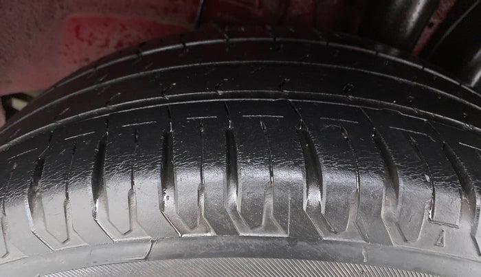 2015 Hyundai Elite i20 ASTA 1.4 CRDI, Diesel, Manual, 66,412 km, Left Rear Tyre Tread