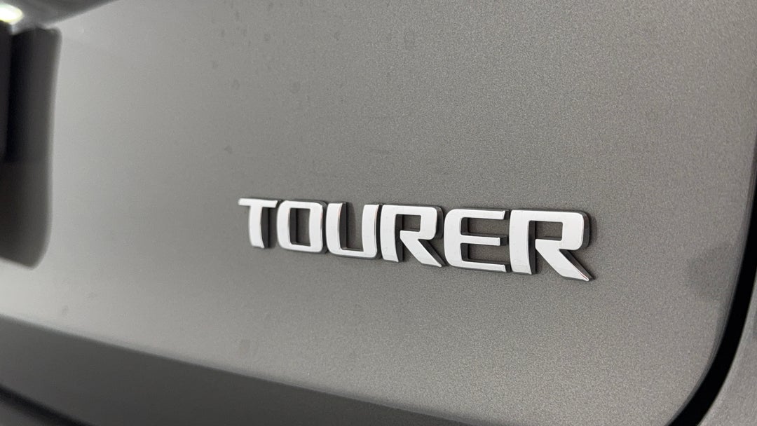 2018 Holden Calais V (5yr), Automatic, 92035 km, Badge (Boot Right Side)