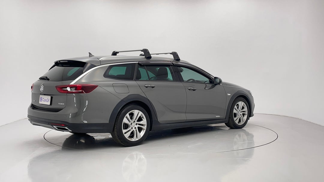 2018 Holden Calais V (5yr), Automatic, 92035 km, Right Back Diagonal (45- Degree) View