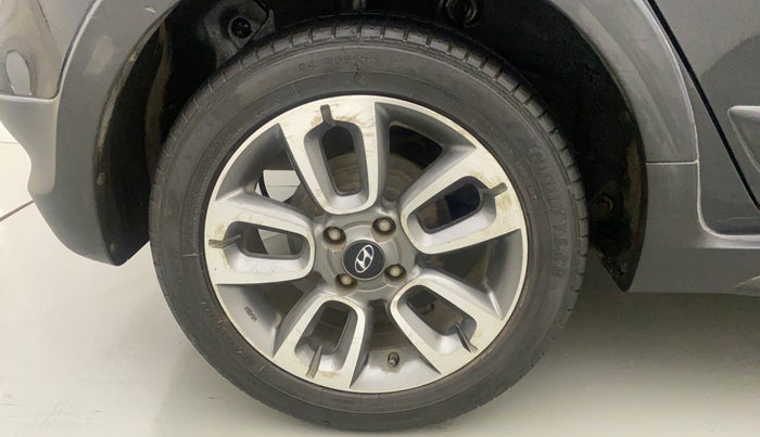 2015 Hyundai i20 Active 1.2 S, CNG, Manual, 45,351 km, Right Rear Wheel