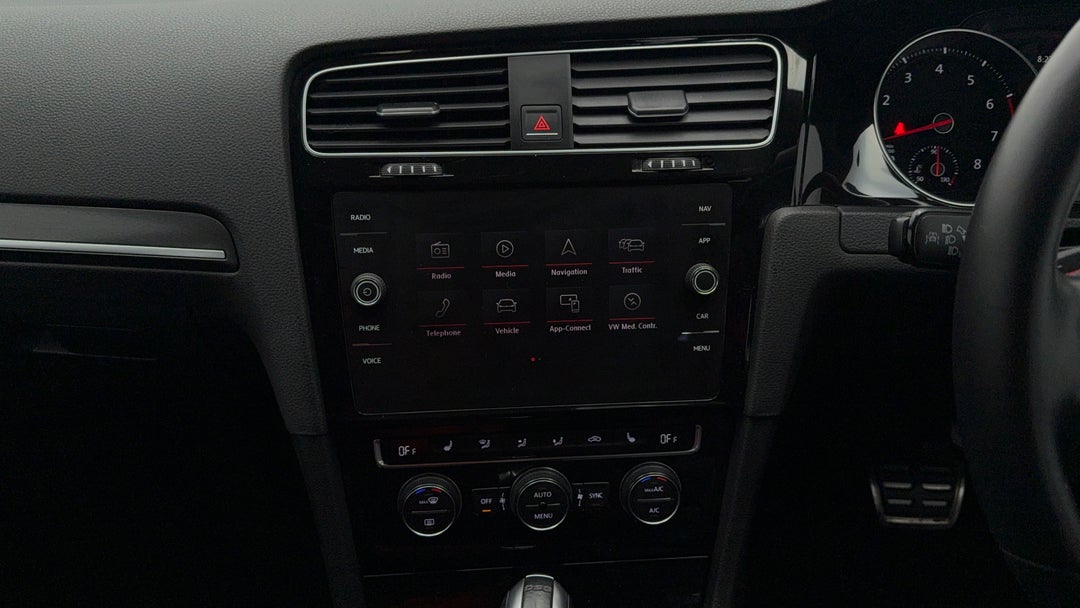 2017 Volkswagen Golf Gti, Automatic, 150647 km, Center Console