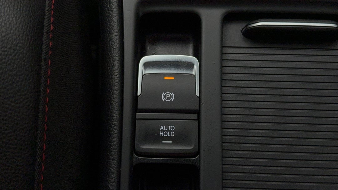 2017 Volkswagen Golf Gti, Automatic, 150647 km, Handbrake