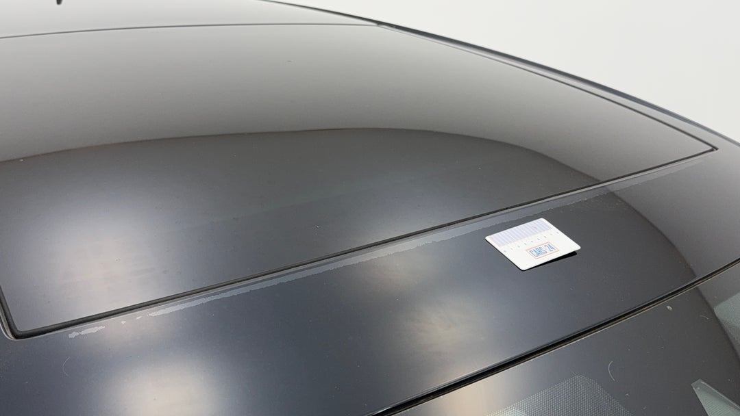 2017 Volkswagen Golf Gti, Automatic, 150647 km, Roof Paint oxidation