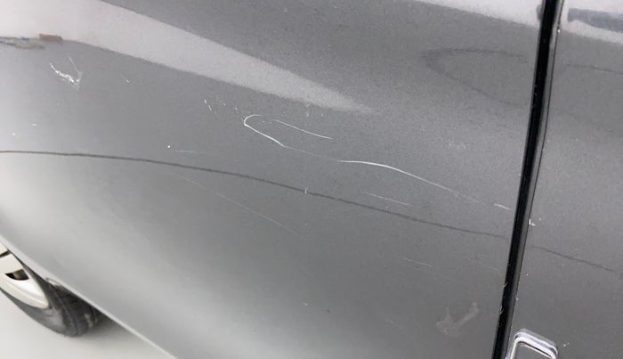 2019 Maruti Alto 800 LXI, Petrol, Manual, 45,324 km, Right rear door - Minor scratches