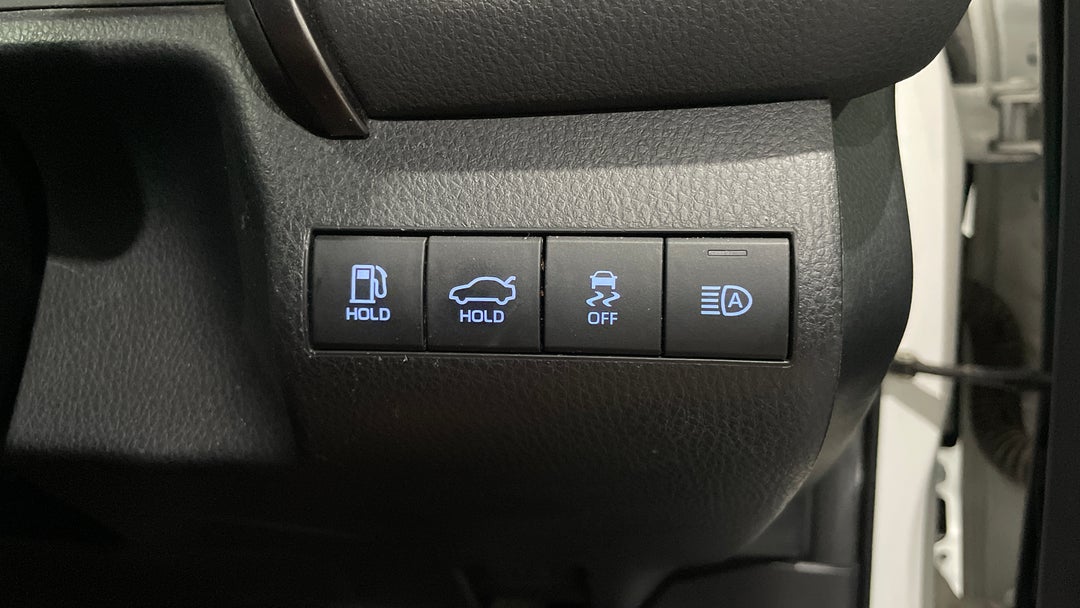 2023 Toyota Camry Ascent, Automatic, 52213 km, Utility Switches/Buttons