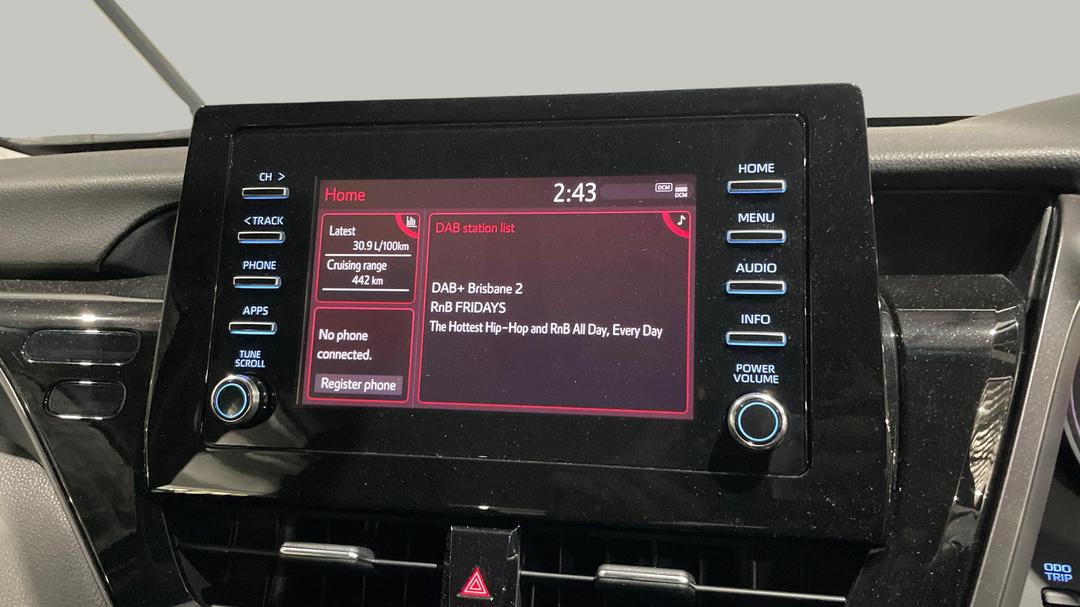 2023 Toyota Camry Ascent, Automatic, 52213 km, Infotainment System