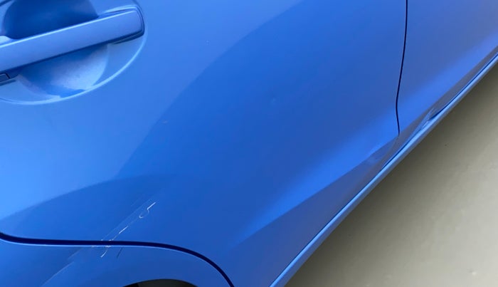 2013 Honda Brio S MT, Petrol, Manual, 70,283 km, Right rear door - Minor scratches