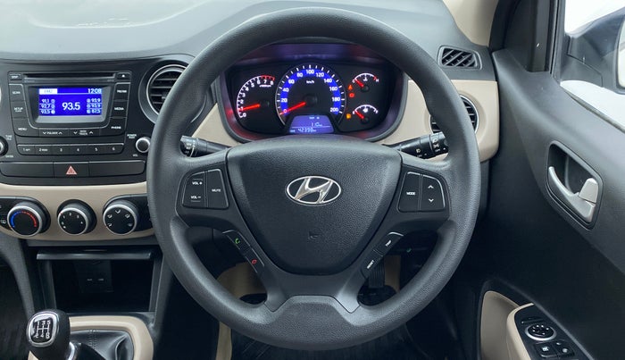 2015 Hyundai Xcent S 1.2 OPT, Petrol, Manual, 42,466 km, Steering Wheel Close Up