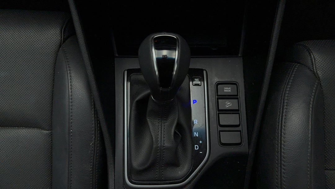 2016 Hyundai Tucson Active X (FWD), Automatic, 93137 km, Gear Lever 