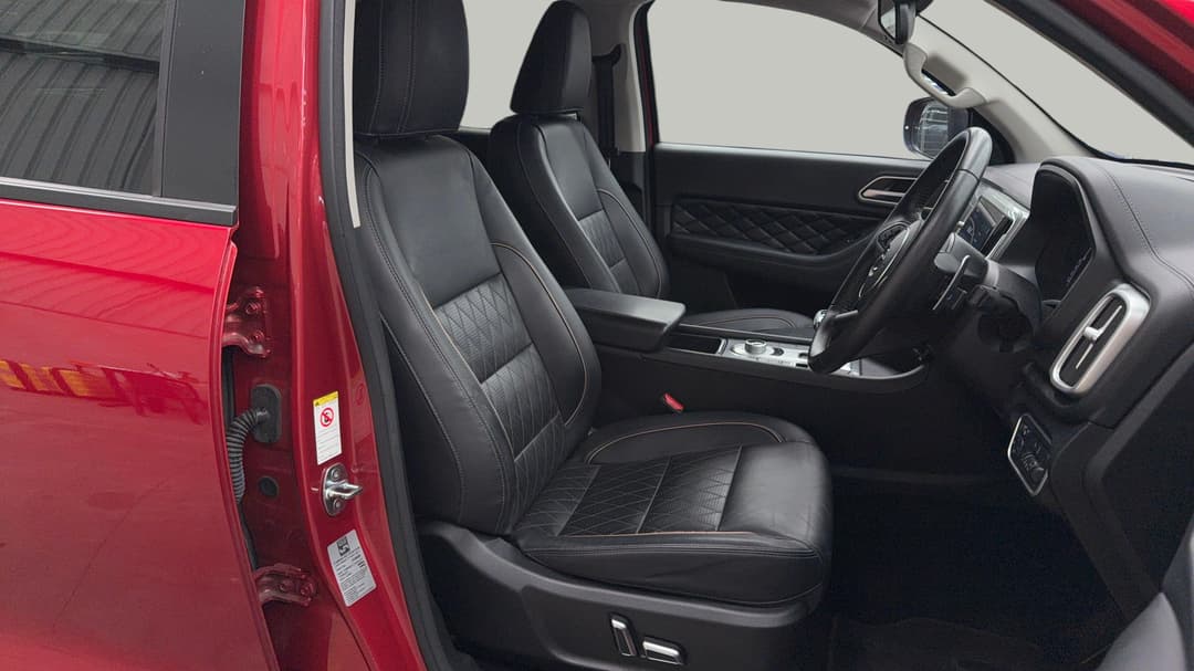 2022 GWM Ute Cannon Vanta (4x4), Automatic, 69770 km, Right Side Front Door Cabin View