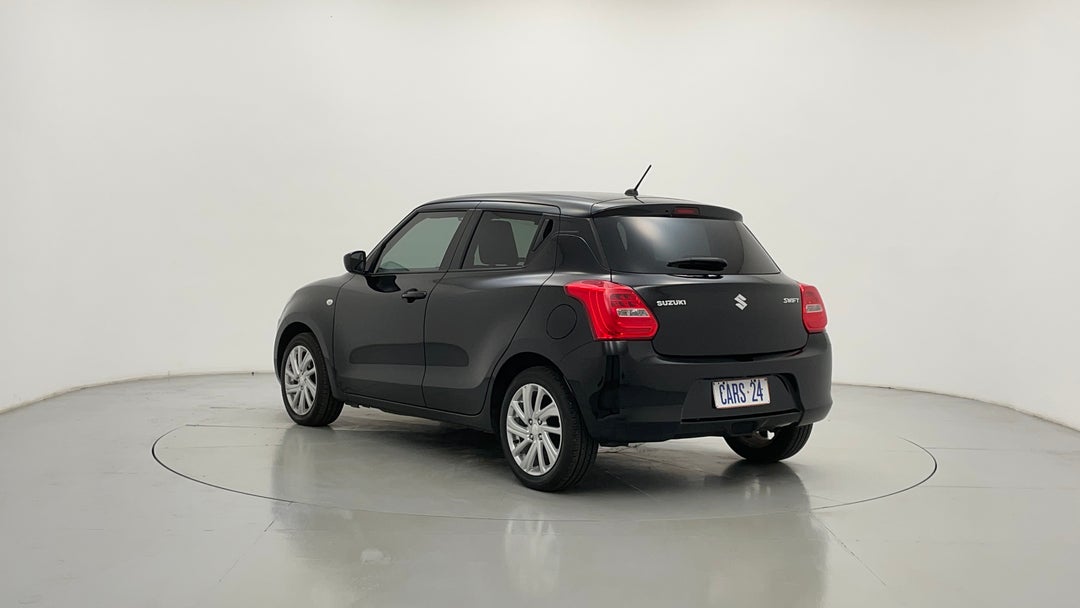 Left Back Diagonal (45- Degree) View