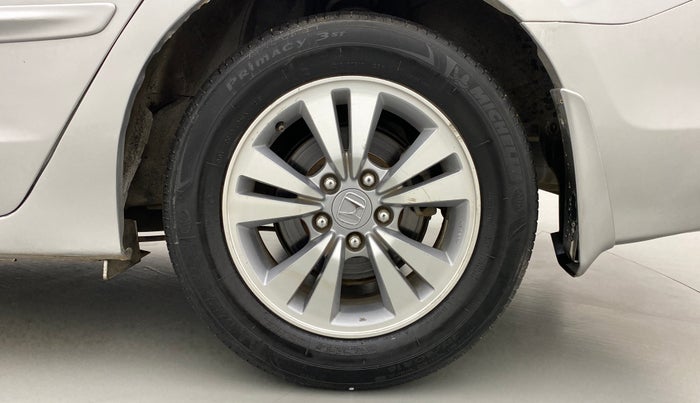 2010 Honda Accord 2.4 MT, Petrol, Manual, 74,861 km, Left Rear Wheel
