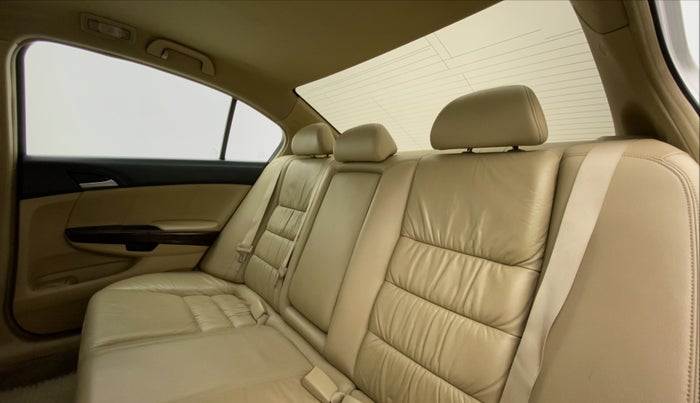 2010 Honda Accord 2.4 MT, Petrol, Manual, 74,861 km, Right Side Rear Door Cabin