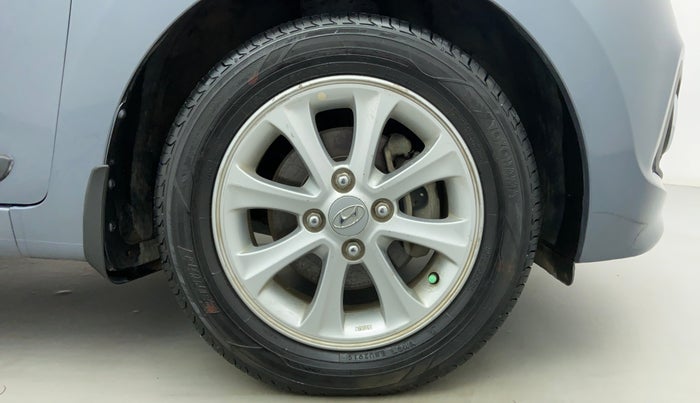 2014 Hyundai Grand i10 ASTA 1.2 AT VTVT, Petrol, Automatic, 87,485 km, Right Front Tyre