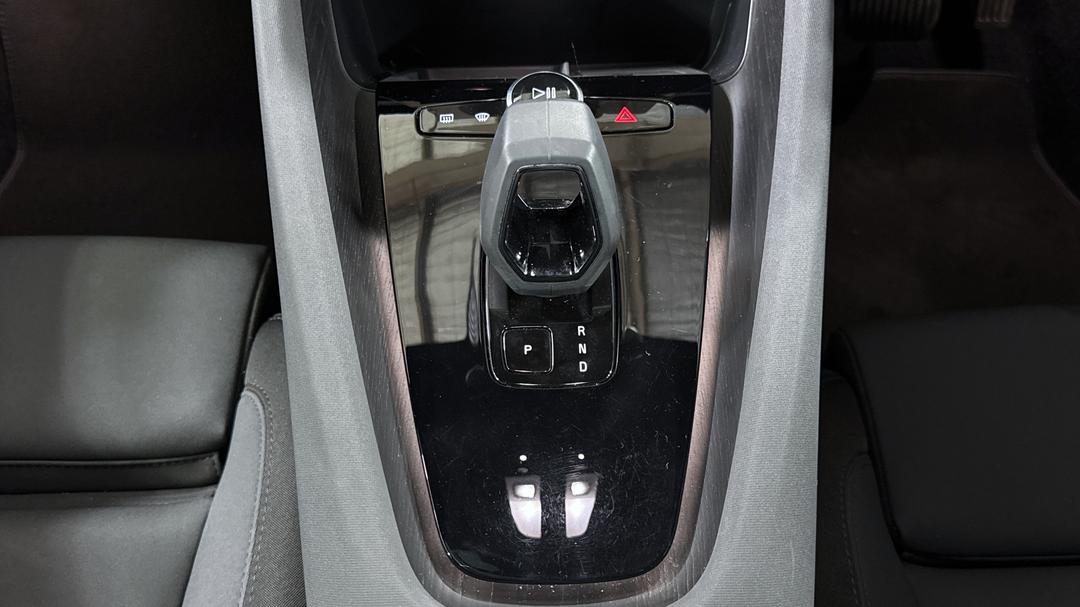 2022 Polestar 2 Long Range Single Motor 78kwh, Automatic, 39471 km, Gear Lever 