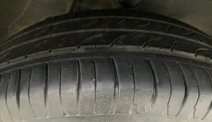 2018 Maruti Alto K10 VXI, Petrol, Manual, 60,716 km, Right Front Tyre Tread