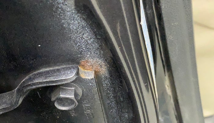 2018 Maruti Alto K10 VXI, Petrol, Manual, 60,716 km, Right B pillar - Slightly rusted