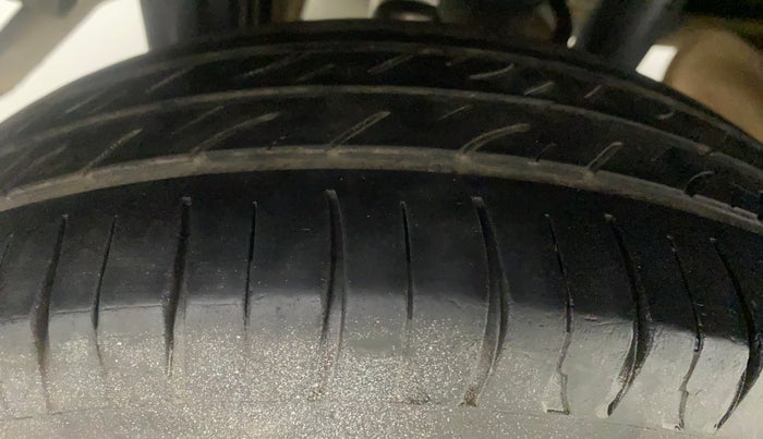 2018 Maruti Alto K10 VXI, Petrol, Manual, 60,716 km, Right Rear Tyre Tread