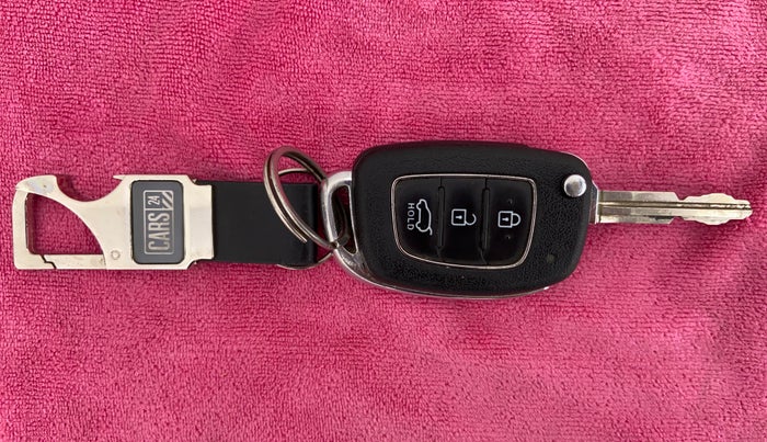 2017 Hyundai Elite i20 ASTA 1.2, Petrol, Manual, 35,389 km, Key Close-up