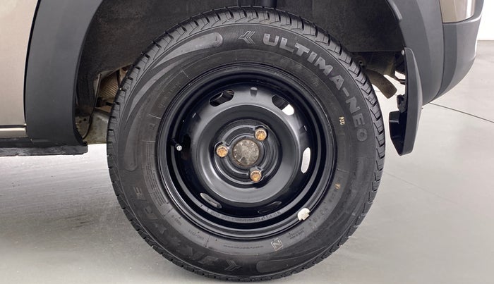 2016 Renault Kwid RXT, Petrol, Manual, 34,711 km, Left Rear Wheel