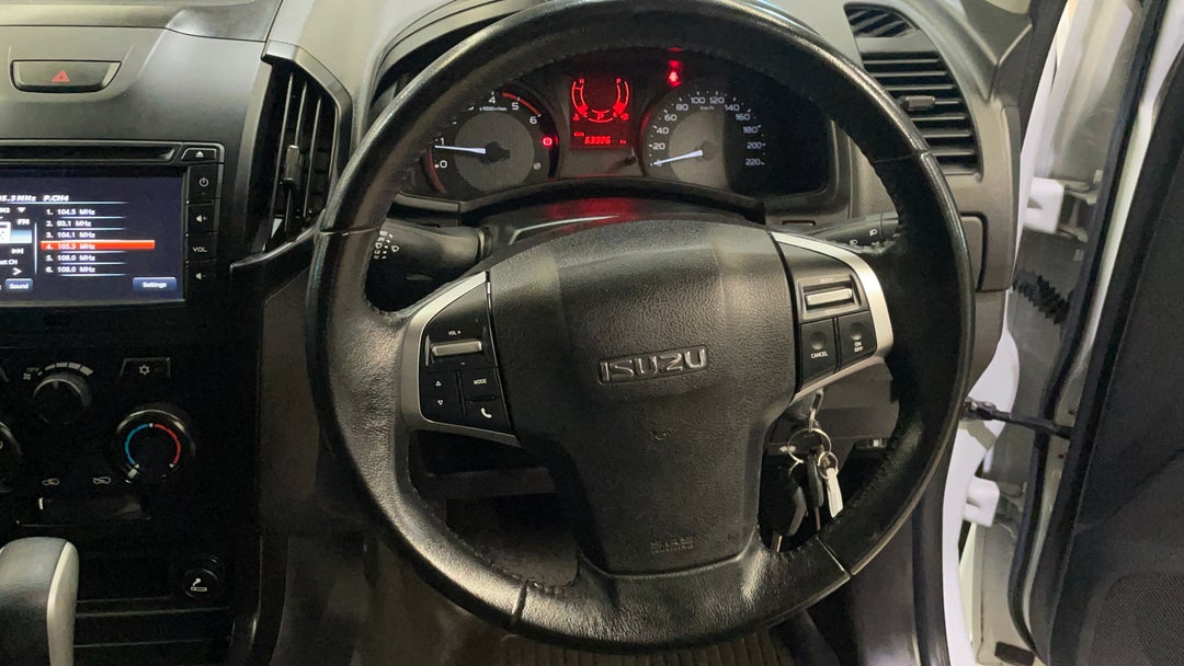 2018 Isuzu D-MAX Sx Hi-ride (4x2), Automatic, 63926 km, Steering Wheel Close-up
