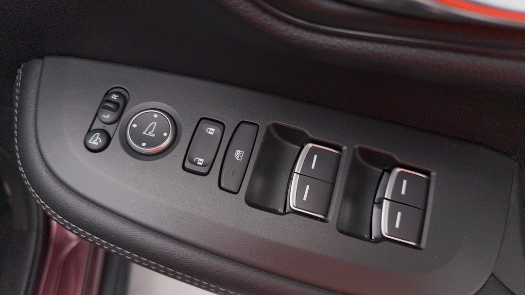 2023 Honda Zr-v Vti X, Automatic, 32754 km, Drivers Side Door Panel Controls