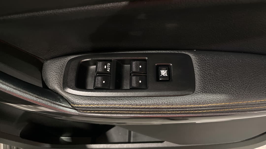2021 Ford Ranger Wildtrak 2.0 (4x4), Automatic, 93827 km, Drivers Side Door Panel Controls
